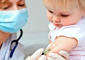 График вакцинации и таблица прививок по возрасту — обязательное условие для защиты ребенка и создания активного специфического иммунитета