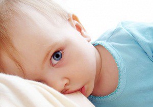 Как правильно отучить ребенка от грудного вскармливания в 1 год: полезные советы и рекомендации специалистов