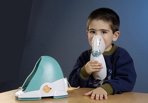 Как правильно сделать ингаляцию небулайзером при насморке у детей: подборка лечебных рецептов