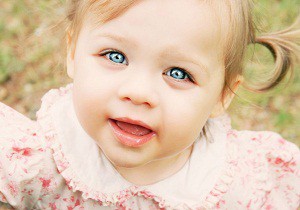 Основные причины возникновения синяков под глазами у детей разного возраста и полезные рекомендации для родителей