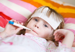Почему поднялась температура у ребенка 38,5 без симптомов простуды? Вероятные причины и действия родителей