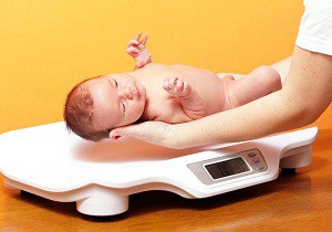 норма прибавки веса у новорожденных