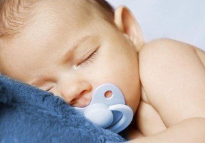 как отучить ребенка от ночных кормлений грудью