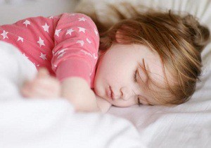 как приучить ребенка спать в своей комнате