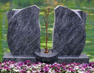Как правильно выбрать памятник на могилу